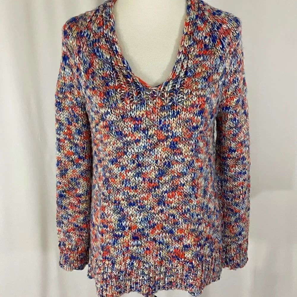 Lou & Grey Loft V Neck Sweater